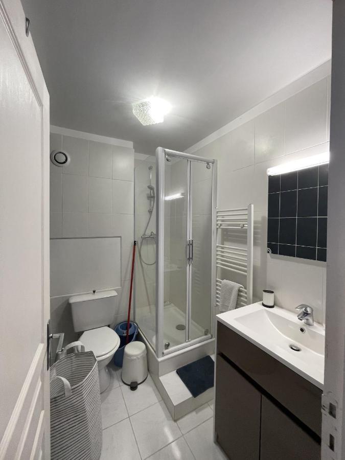 Clewis Apartment Сен Мало Екстериор снимка